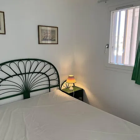 Archipel Iii Joli 2 Pieces Avec Clim Reversible Proche Richelieu Piscine Cap D'agde Agde